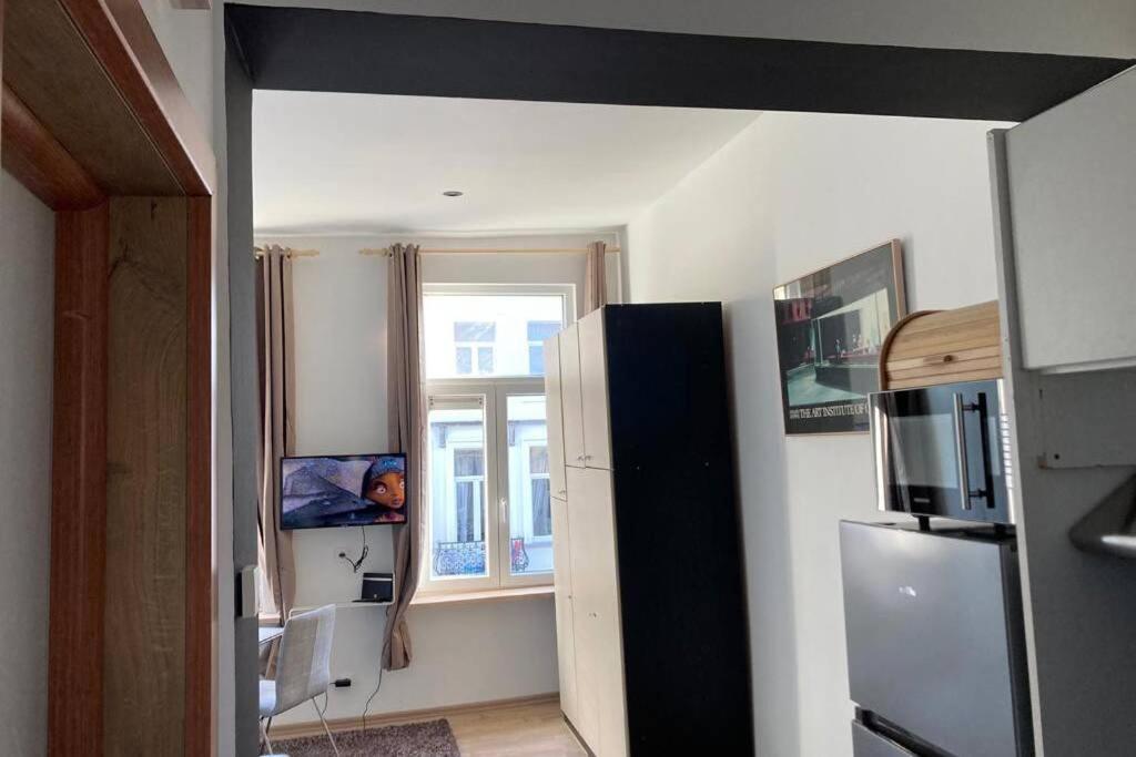 Magnifique Studio Au 2Eme Etage, A Proximite De La Gare Du Midi! Bruxelles Eksteriør billede